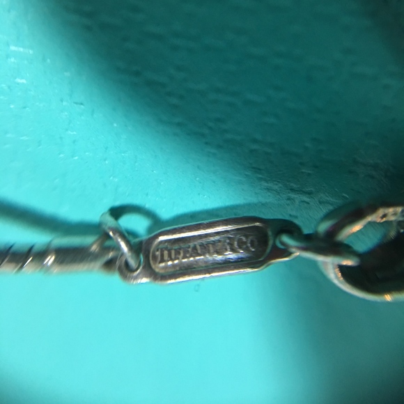 TIFFANY & CO. HEART STENCIL CUT-OUT NECKLACE - Picture 8 of 8